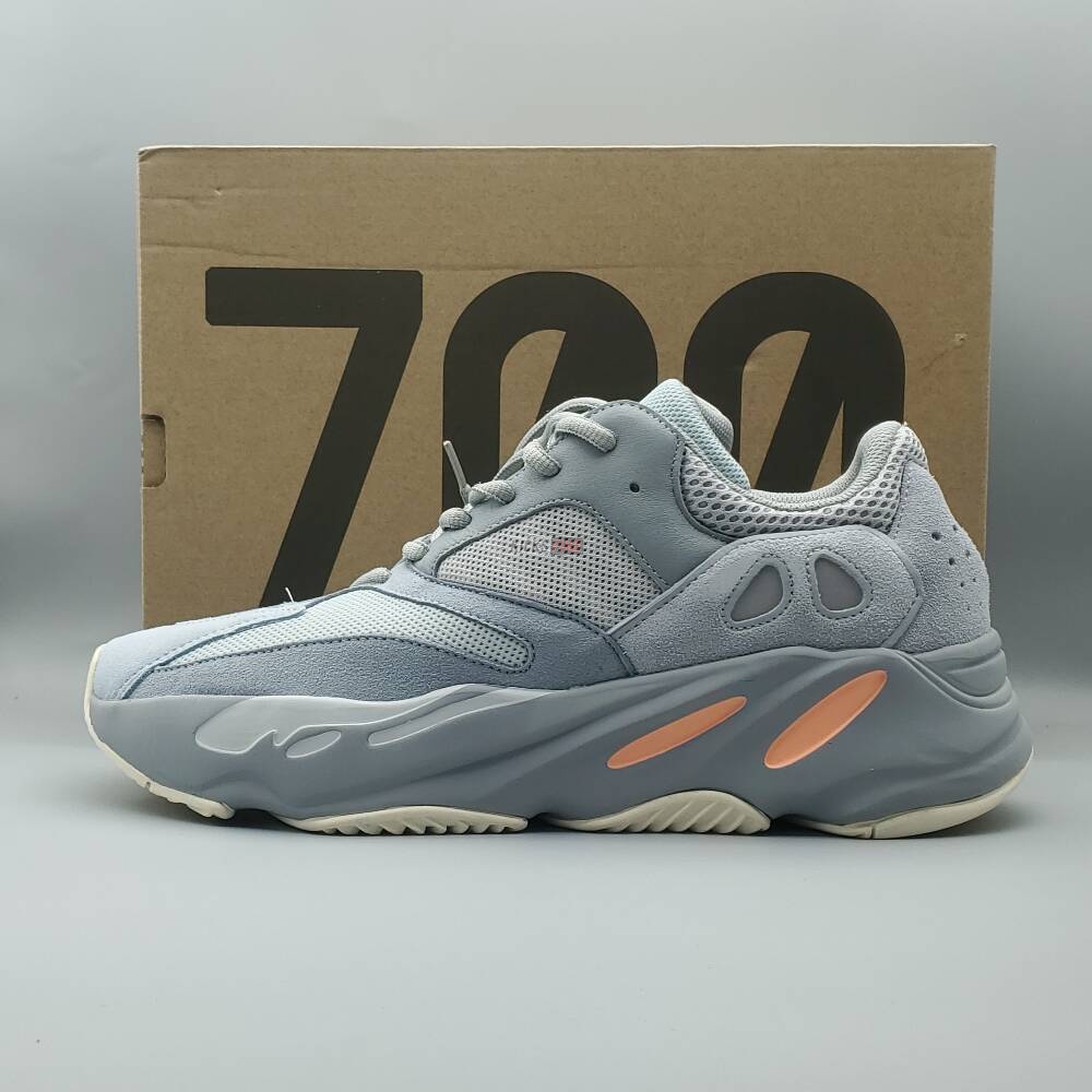 Yeezy Boost 700 