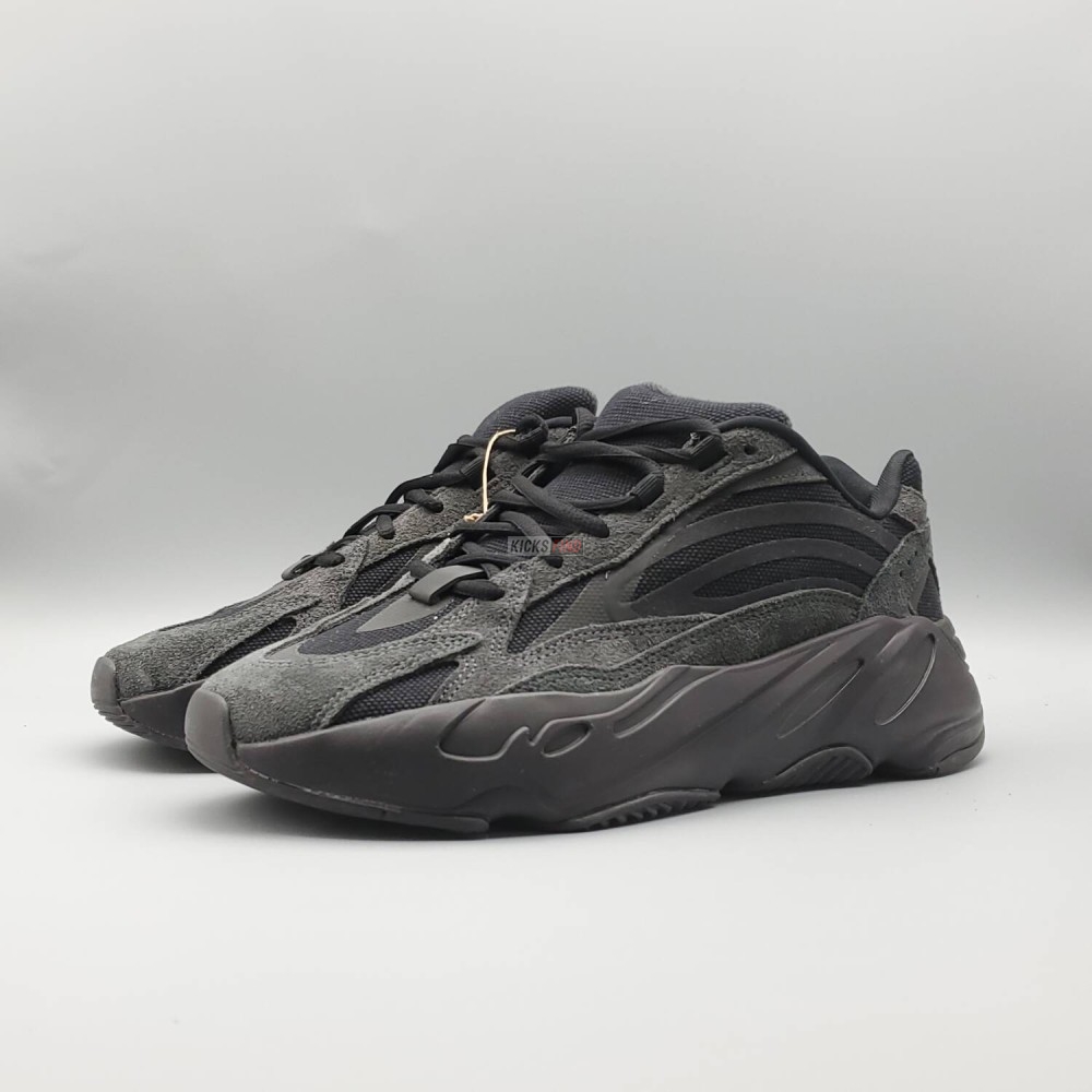 Yeezy Boost 700 V2 