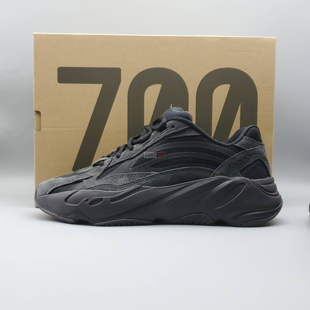 Yeezy Boost 700 V2 