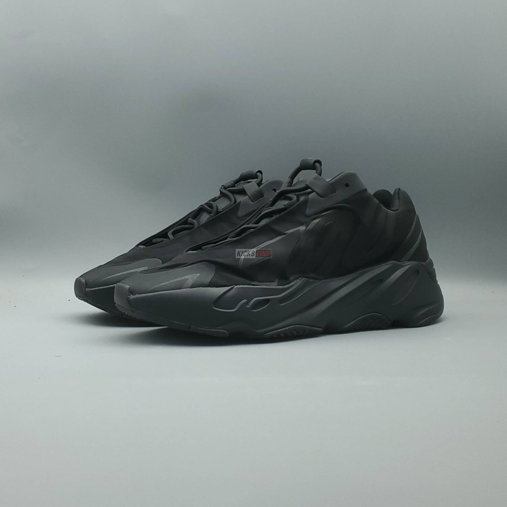 Yeezy Boost 700 MNVN 