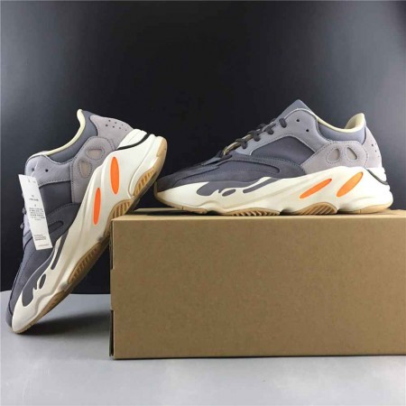 Yeezy Boost 700 'Magnet'