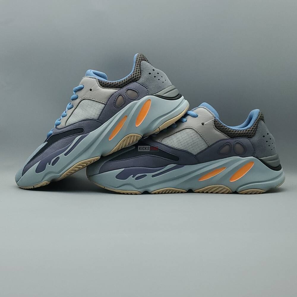 Yeezy Boost 700 