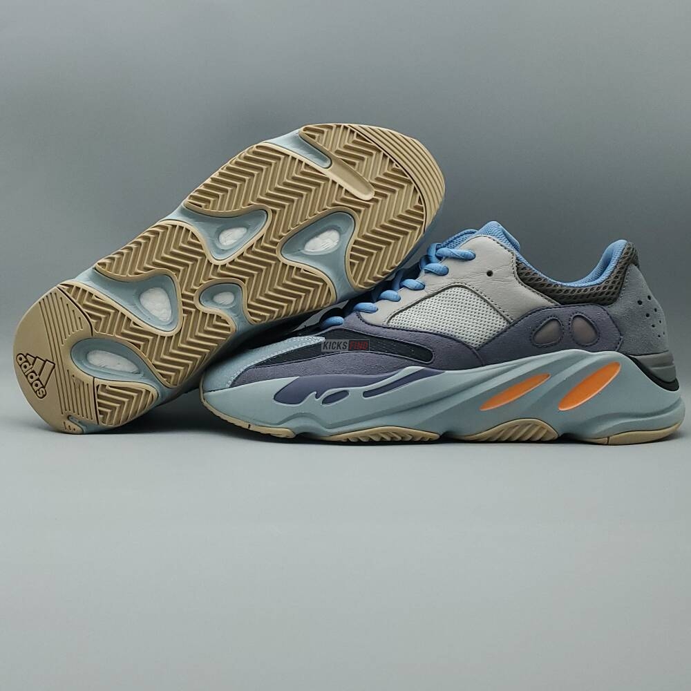 Yeezy Boost 700 