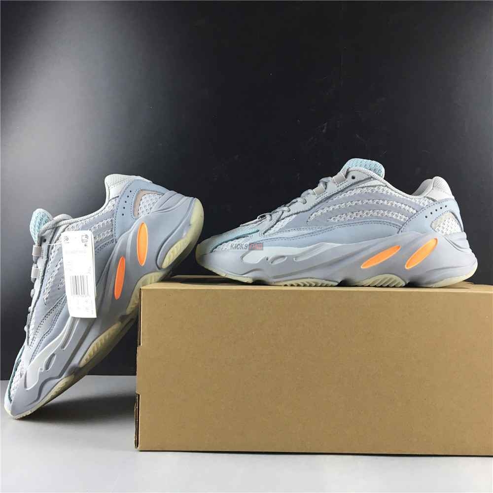 Yeezy Boost 700 V2 