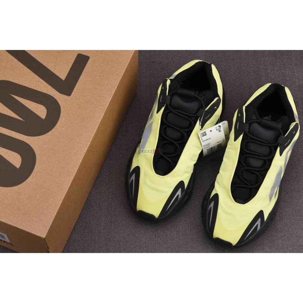 Yeezy Boost 700 MNVN 