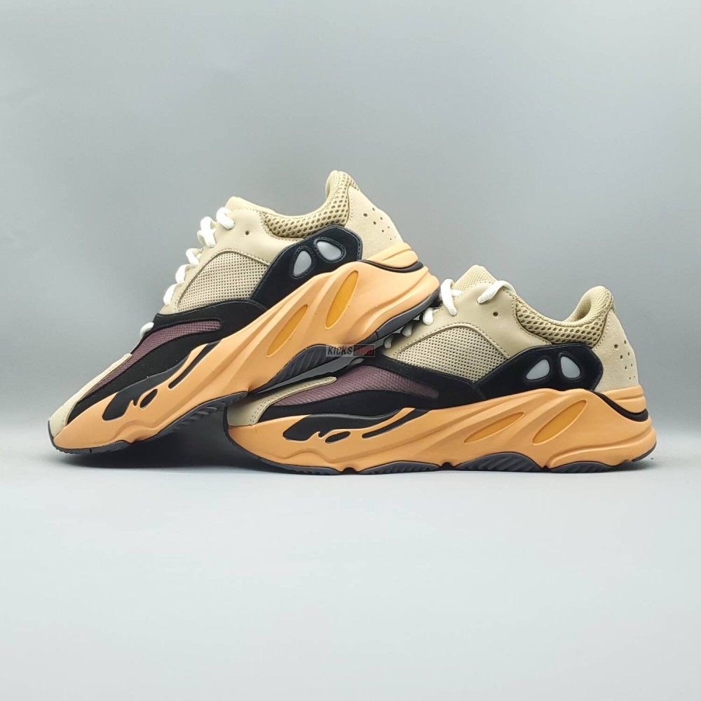 Yeezy Boost 700 