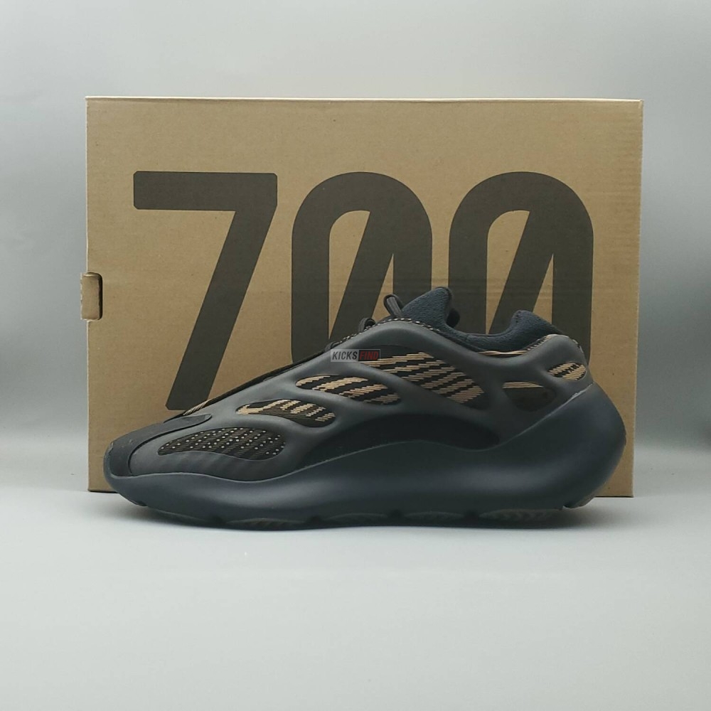 Yeezy 700 V3 