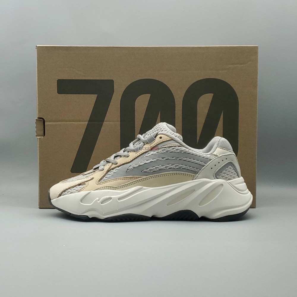 Yeezy Boost 700 V2 