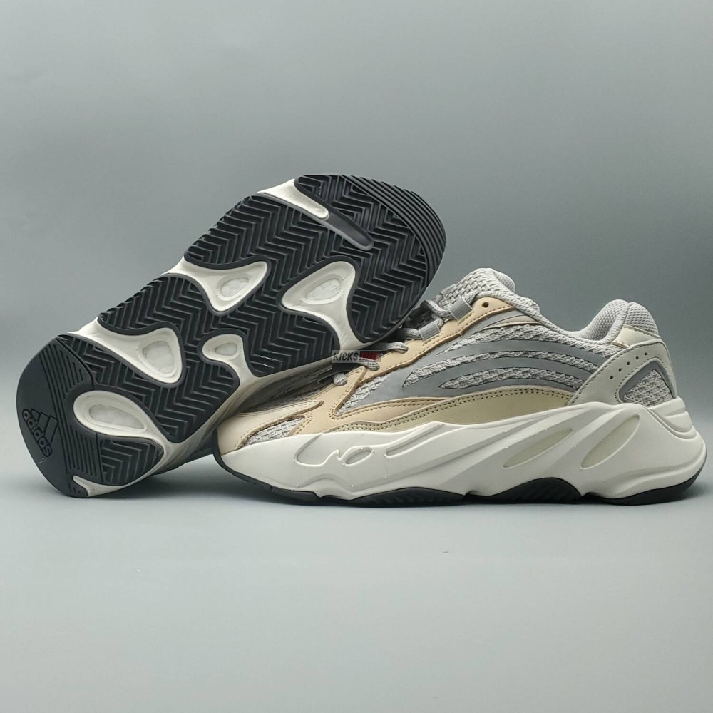 Yeezy Boost 700 V2 